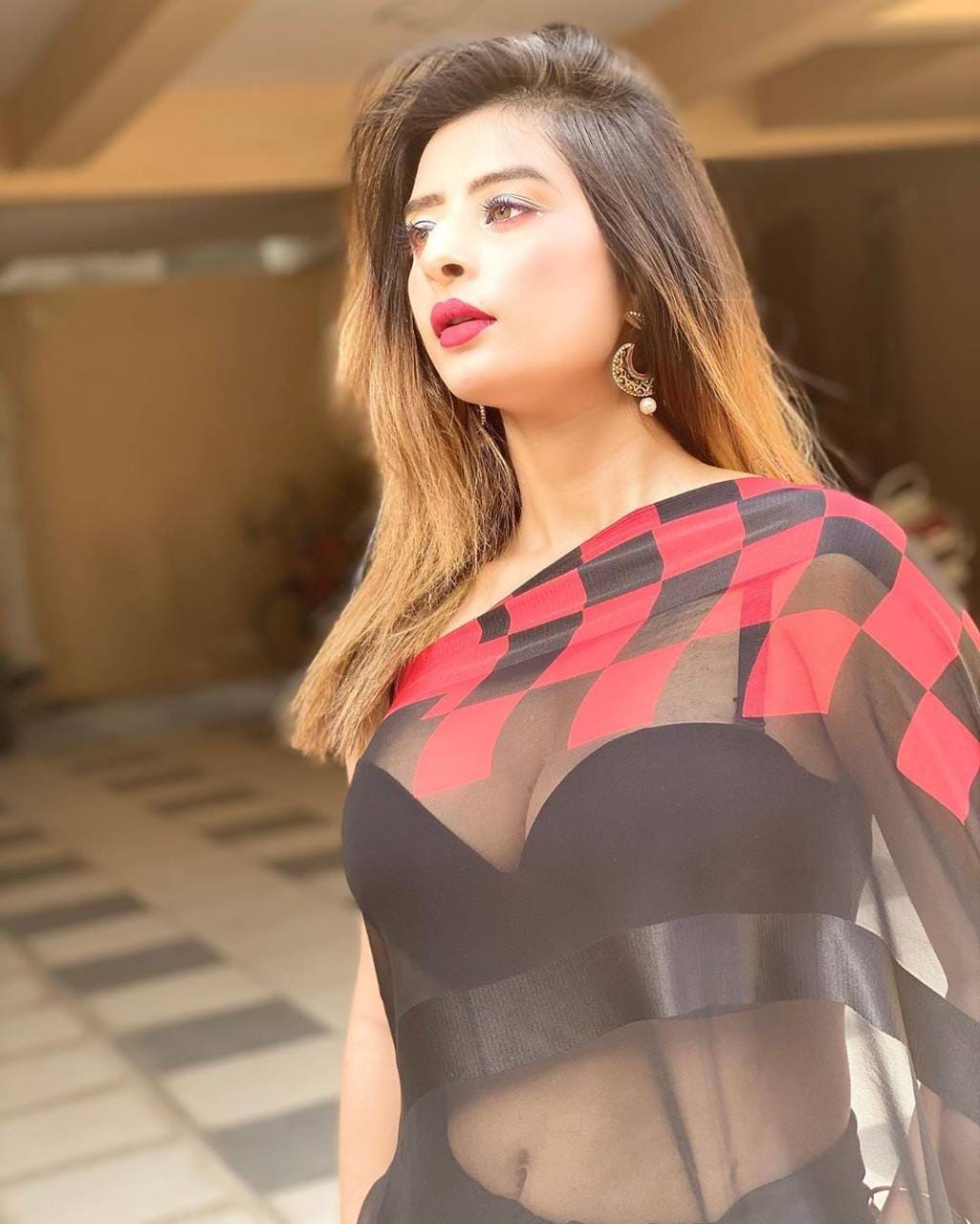 Sabita housewife escorts
