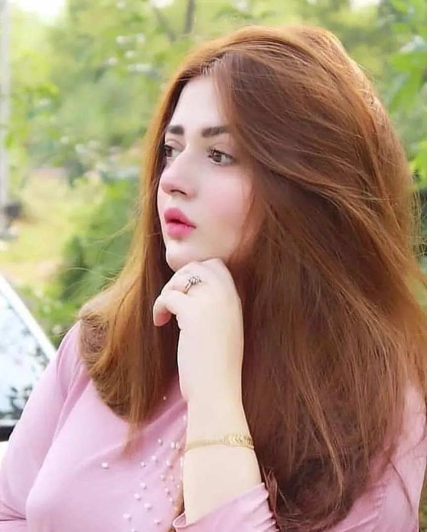 busty escorts Pooja